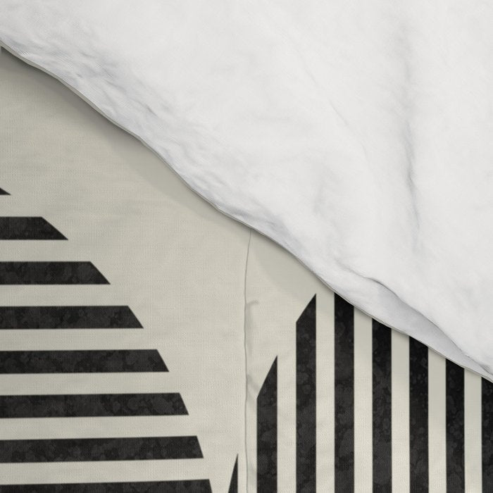 Circle pattern mid-century style Comforter Gallery Image 4