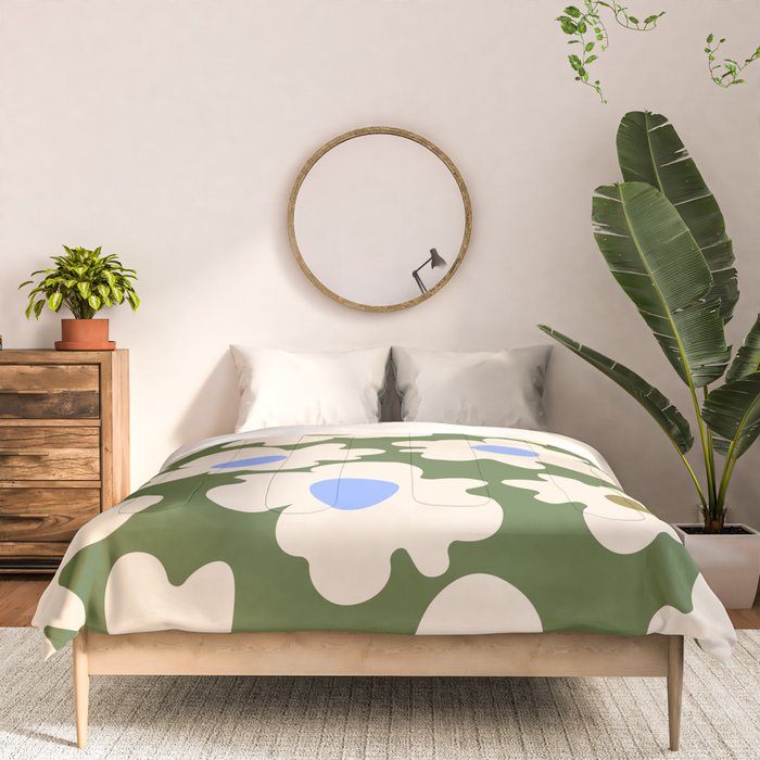 Abstract Flower Shape - Green and Blue Comforter Gallery Image 3