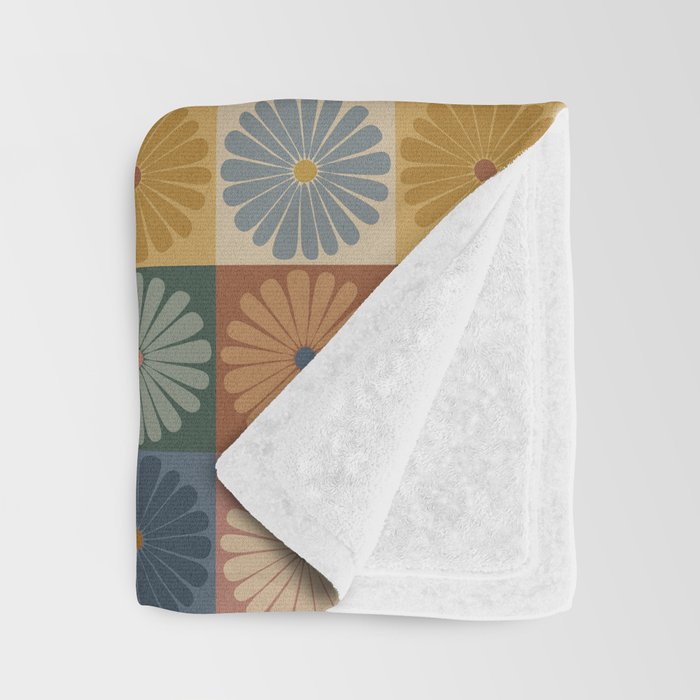 Retro Flowers Check Pattern IX Throw Blanket Gallery Image 3