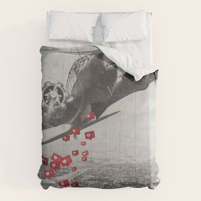 Likes Away Comforter Gallery Image 6