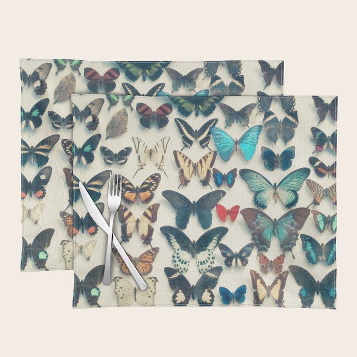 Wings Placemat Gallery Image 1