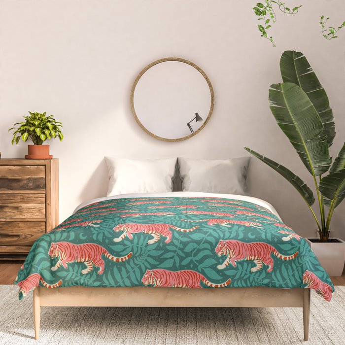 Tigers - pink, red, and jungle green Comforter Gallery Image 3