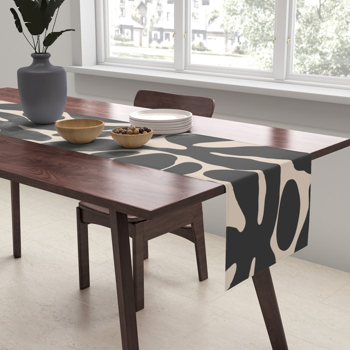 Abstract vintage flower art pattern Table Runner Gallery Image 2
