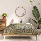 Floral Meadow In Spring Green II Comforter Gallery Image 3