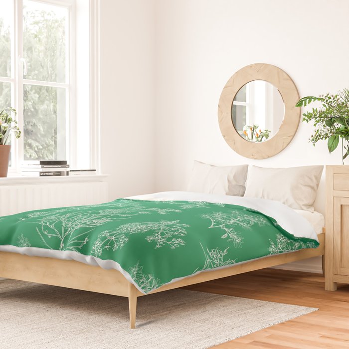 Botanical Cottage Floral Pattern in Kelly Green and White Duvet Cover Gallery Image 2