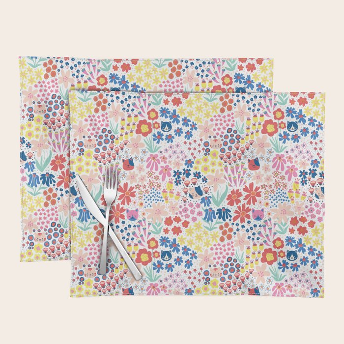 Cats Between Flowers Placemat Gallery Image 1
