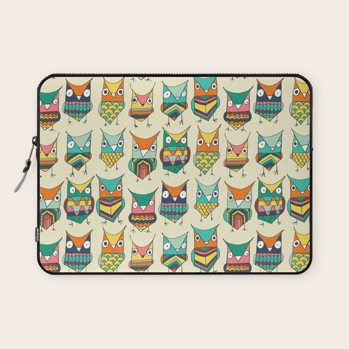 Give a hoot Laptop Sleeve Gallery Image 1