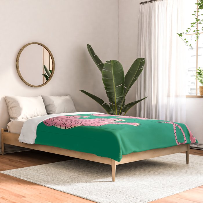 The Chase: Pink Tiger Edition Comforter Gallery Image 2