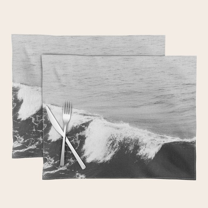 OCEAN WAVES Placemat Gallery Image 1
