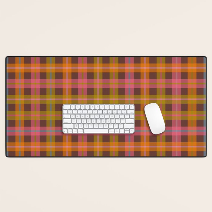 Gingham Plaid Eclectic Check Pattern on Brown Desk Mat Gallery Image 1