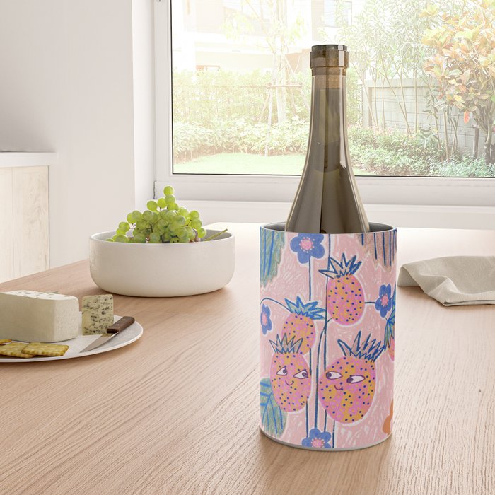 Sweet Strawberry Plant Friends in Peach & Orange Wine Chiller Gallery Image 4