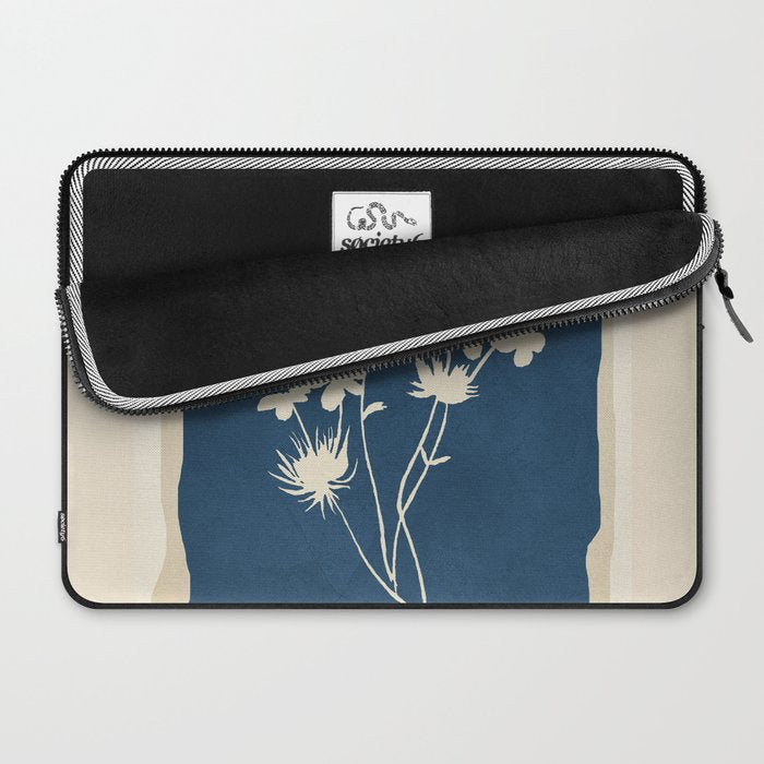 Leaf Design 26 Laptop Sleeve Gallery Image 2