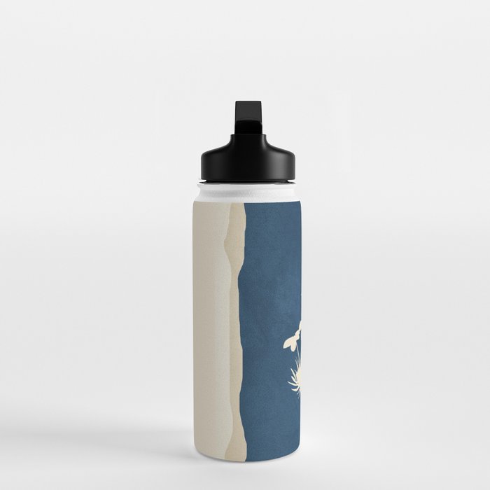 Leaf Design 26 Water Bottle Gallery Image 3