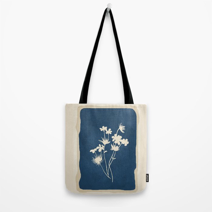 Leaf Design 26 Tote Bag Gallery Image 2