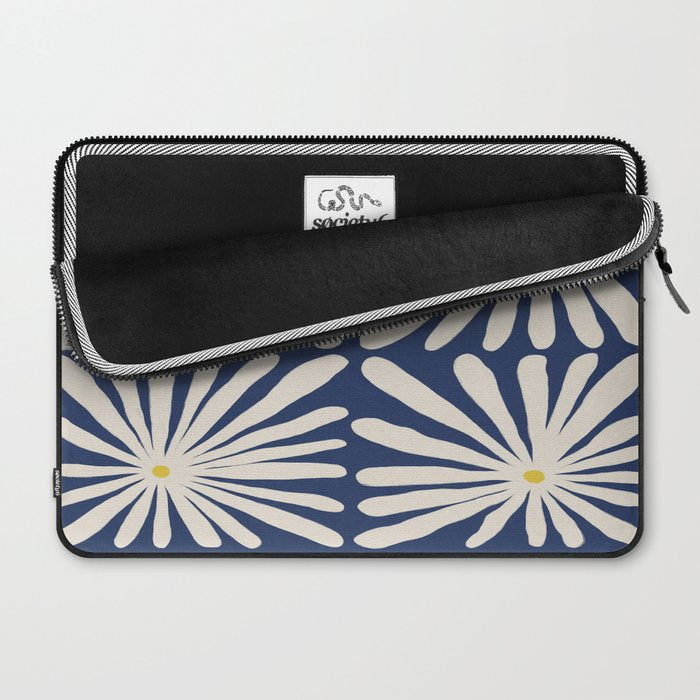 Lazy Daisies #1 Laptop Sleeve Gallery Image 2