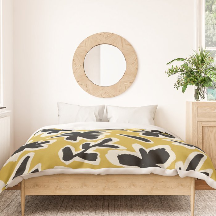 Black Florals #1 Duvet Cover Gallery Image 3
