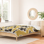 Black Florals #1 Duvet Cover Gallery Image 2