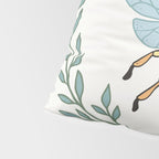 Queen Bee with Gold Crown and Laurel Frame Pillow Sham Gallery Image 4
