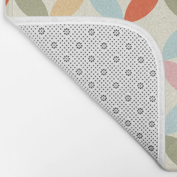  Mid-Century Mod Retro Pattern Bath Mat Gallery Image 2