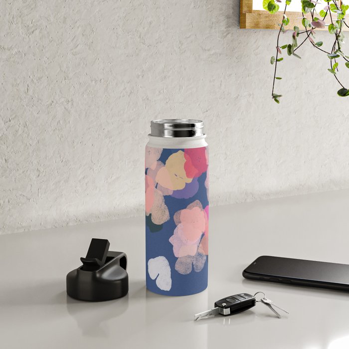 hydrangea 10 Water Bottle Gallery Image 4