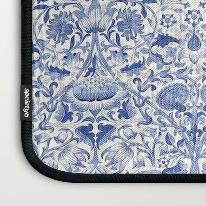 William Morris Vintage Lodden China Blue Toile Laptop Sleeve Gallery Image 3
