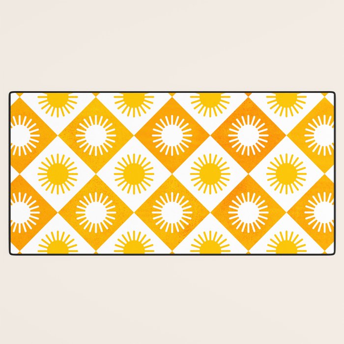Retro Checkered Yellow Sun Pattern Desk Mat Gallery Image 3