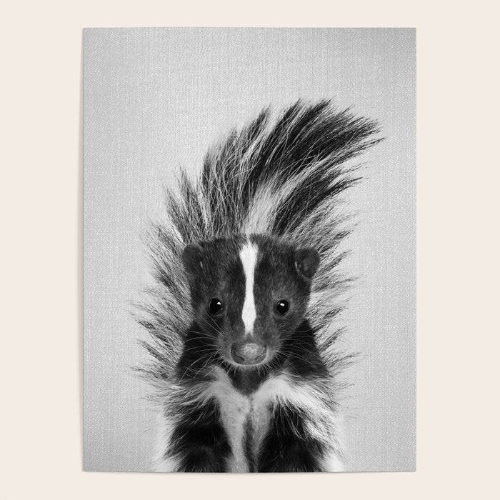 Skunk - Black & White Poster Gallery Image 4