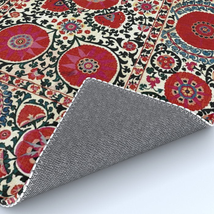 Shakhrisyabz Suzani 19th Century Uzbekistan Embroidery  Rug Gallery Image 4