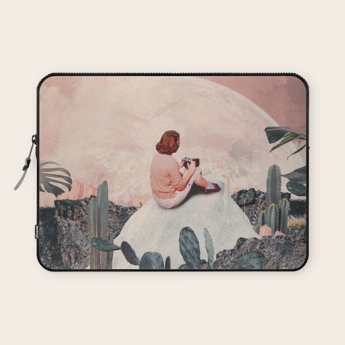 I will Send You some Pictures Laptop Sleeve Gallery Image 1