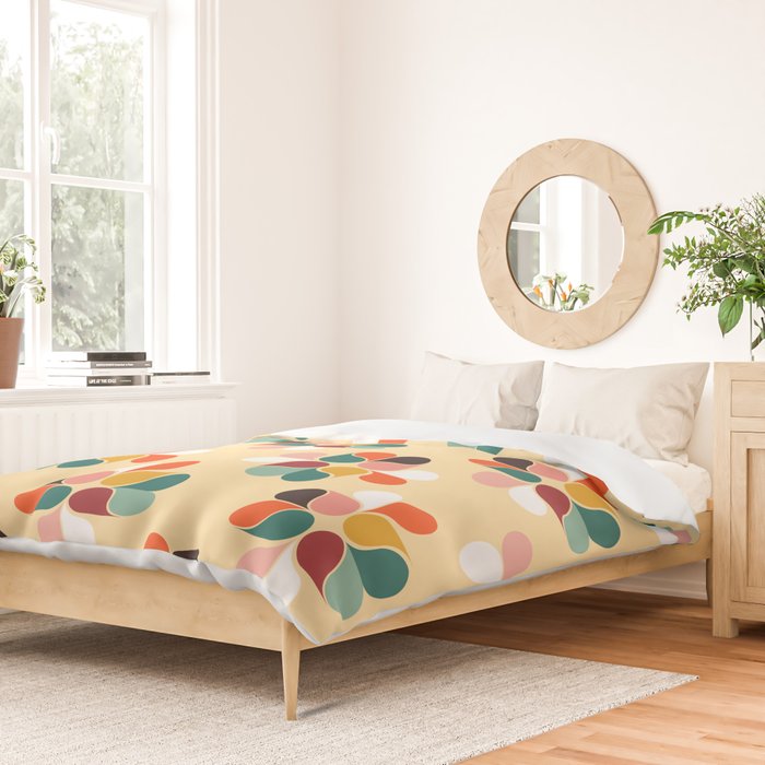 Retro geometry pattern no2 Duvet Cover Gallery Image 2