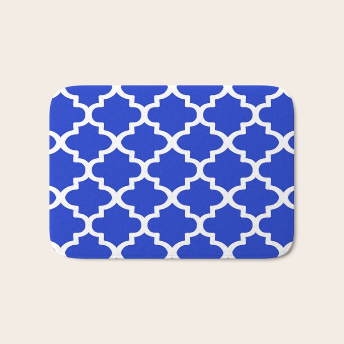 White Quatrefoil Pattern Outline With Royal Blue Background Bath Mat Gallery Image 1