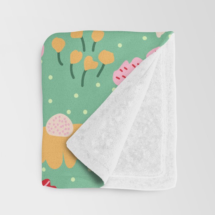 Summer Bloom - Flower e Leaves Throw Blanket Gallery Image 3