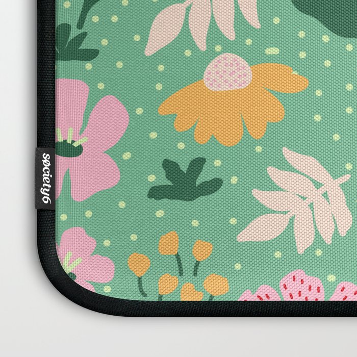 Summer Bloom - Flower e Leaves Laptop Sleeve Gallery Image 3
