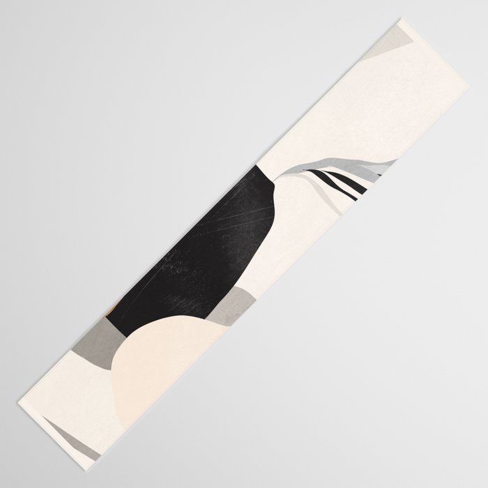 Vases2/2 Table Runner Gallery Image 3