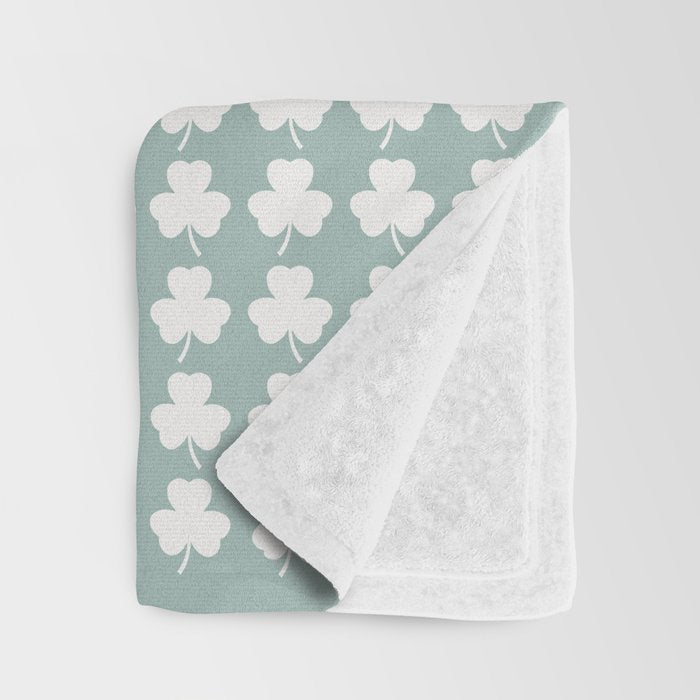 Clovers XXXI Sage Green Botanical Pattern Throw Blanket Gallery Image 3