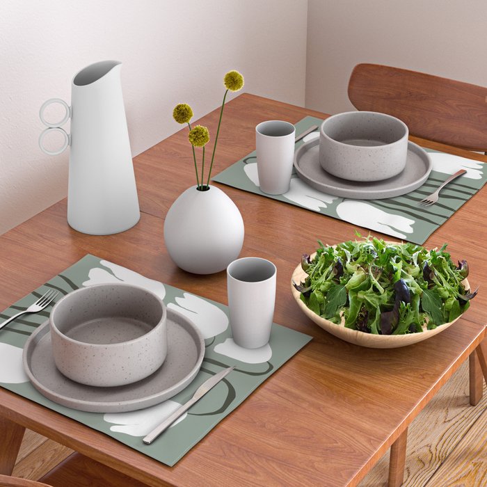 Dropping Tulip Placemat Gallery Image 2