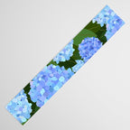 Light Blue Hydrangeas, Preppy Modern Flowers, Botanical, Floral Table Runner Gallery Image 3