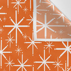 Twinkling Starbursts Mid Century Modern Pattern in Orange and White Wall Tapestry Gallery Image 3