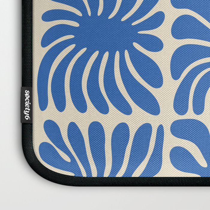 Abstract organic nature plant leaf pattern Laptop Sleeve Gallery Image 3