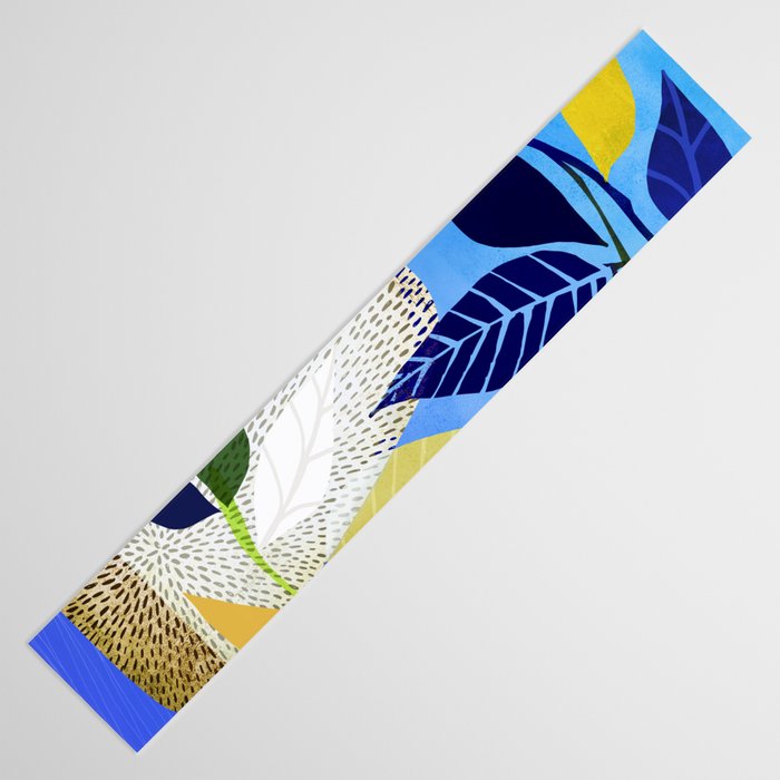 Whimsical Ivy Houseplant Table Runner Gallery Image 3