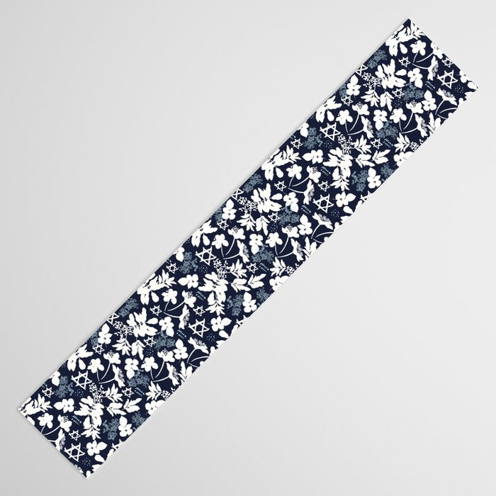 Dark and Light Blue Floral Star of David Table Runner Gallery Image 3