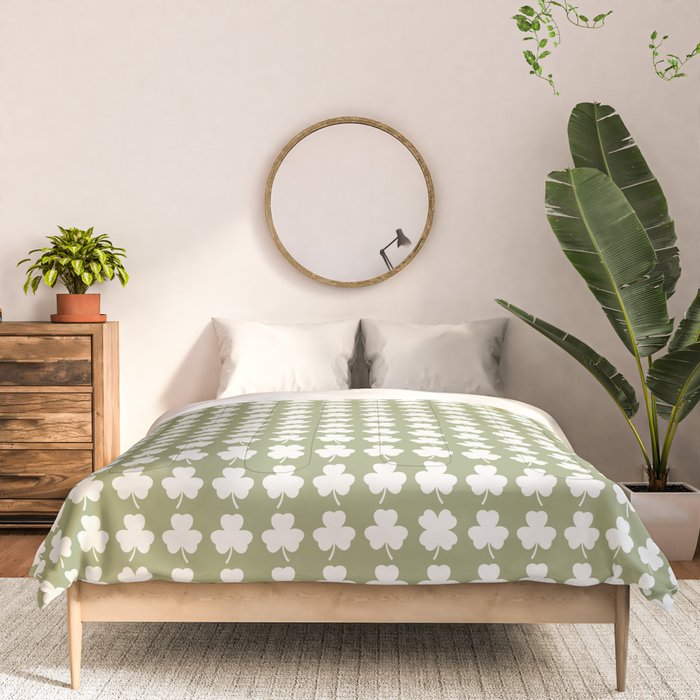 Clovers XXVIII Natural Green Botanical Pattern Comforter Gallery Image 3