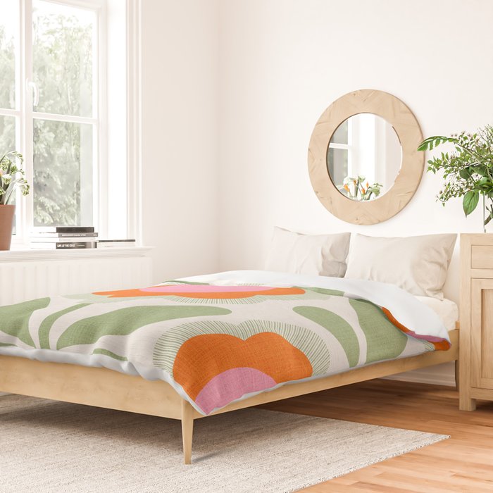 HELLO BOLD RETRO DAISY PATTERN 3. PINK AND GREEN Duvet Cover Gallery Image 2