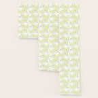 Large white flowers on white background Wallpaper Gallery Image 3