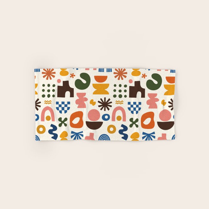 Playful Modernist Mosaic Bath Towel Gallery Image 1