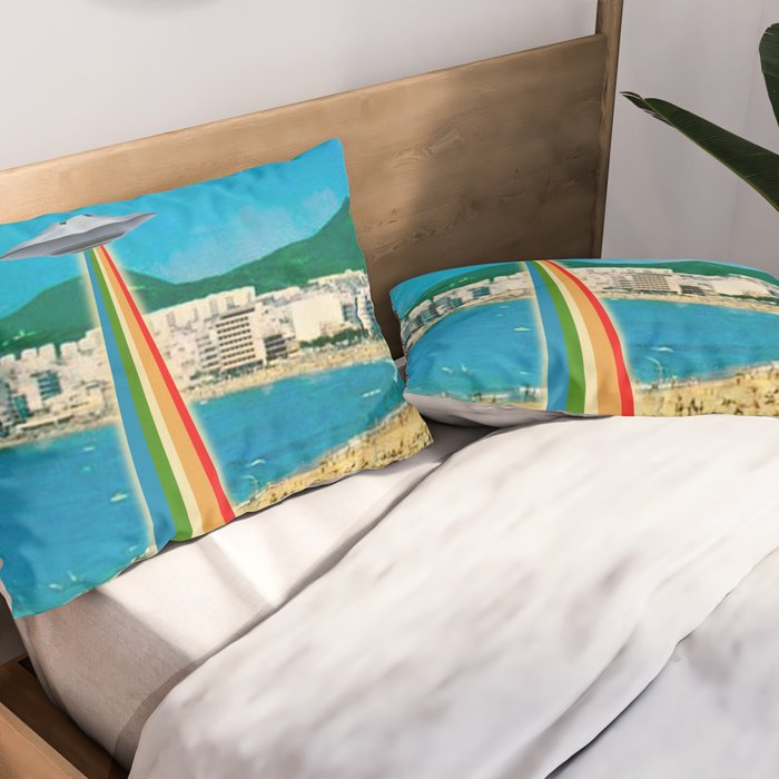 A Summer Vacation Pillow Sham Gallery Image 2