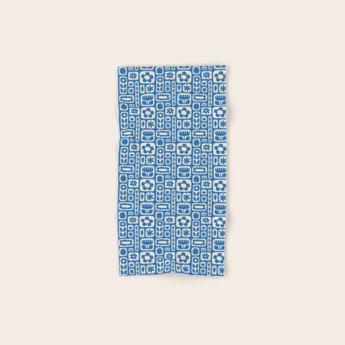 Vintage scandinavian floral art pattern Bath Towel Gallery Image 1