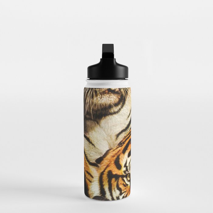 The Making of a Tiger Water Bottle Gallery Image 3