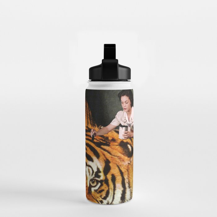 The Making of a Tiger Water Bottle Gallery Image 2