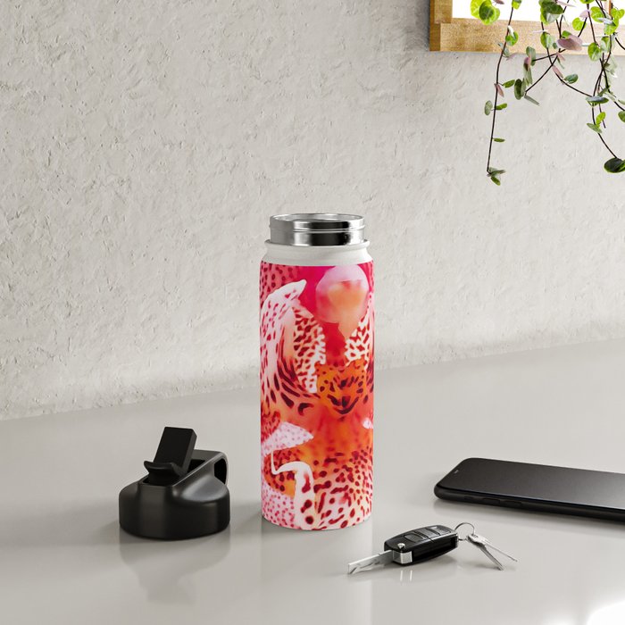 Close up Orchid 37 Water Bottle Gallery Image 4